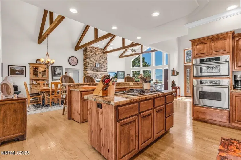 1272 Kingsbury Grade, Gardnerville, Nevada 89460, 3 Bedrooms Bedrooms, ,3 BathroomsBathrooms,Residential,Residential,Kingsbury Grade,250053455