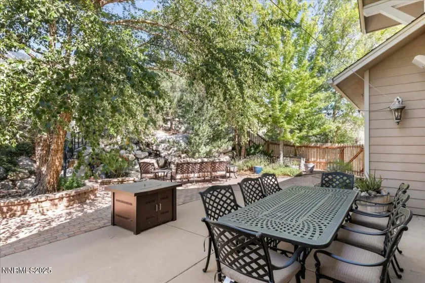 1272 Kingsbury Grade, Gardnerville, Nevada 89460, 3 Bedrooms Bedrooms, ,3 BathroomsBathrooms,Residential,Residential,Kingsbury Grade,250053455