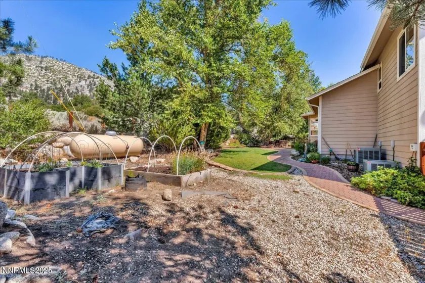 1272 Kingsbury Grade, Gardnerville, Nevada 89460, 3 Bedrooms Bedrooms, ,3 BathroomsBathrooms,Residential,Residential,Kingsbury Grade,250053455