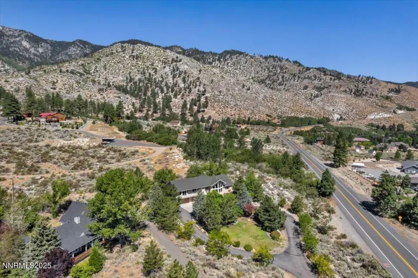 1272 Kingsbury Grade, Gardnerville, Nevada 89460, 3 Bedrooms Bedrooms, ,3 BathroomsBathrooms,Residential,Residential,Kingsbury Grade,250053455