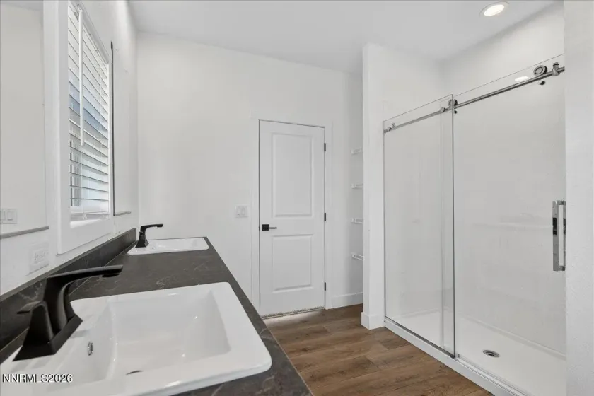 520 2nd, Sun Valley, Nevada 89433, 4 Bedrooms Bedrooms, ,3 BathroomsBathrooms,Residential,Residential,2nd,260001595