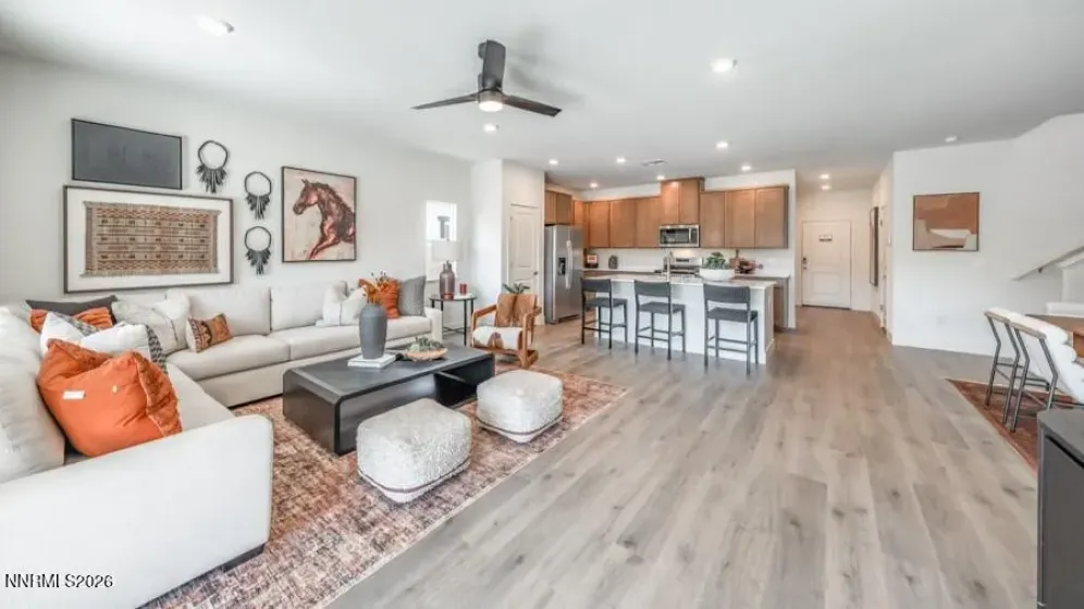 4302 Painted Cloud, Sparks, Nevada 89436, 4 Bedrooms Bedrooms, ,3 BathroomsBathrooms,Residential,Residential,Painted Cloud,260001597