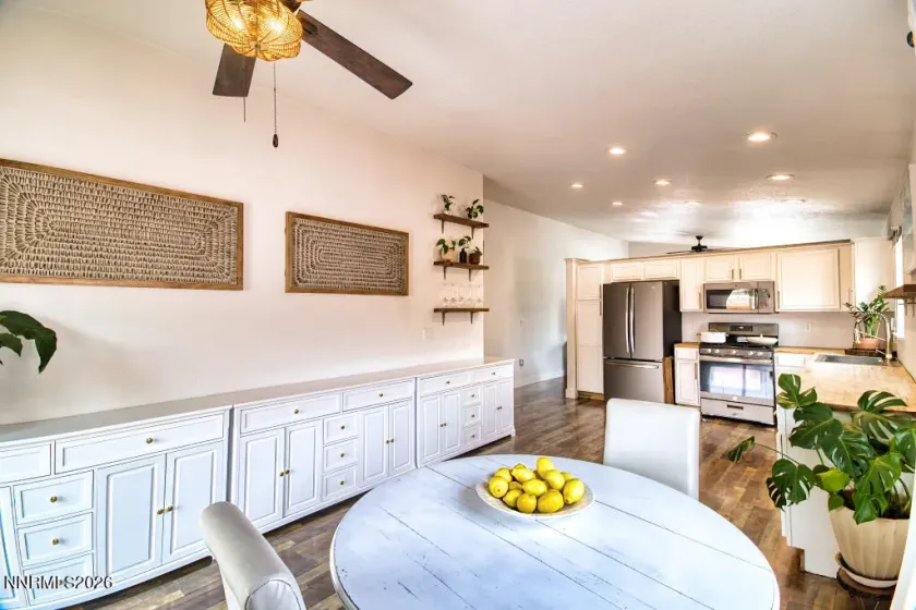 17670 Yearling, Reno, Nevada 89508, 3 Bedrooms Bedrooms, ,2 BathroomsBathrooms,Residential,Residential,Yearling,260001596