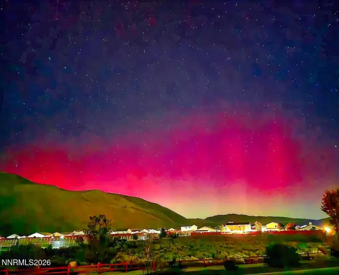 Norther lights from backyard