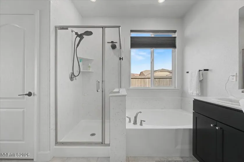 6997 Spencer Ridge, Sparks, Nevada 89436, 4 Bedrooms Bedrooms, ,2 BathroomsBathrooms,Residential,Residential,Spencer Ridge,260001602