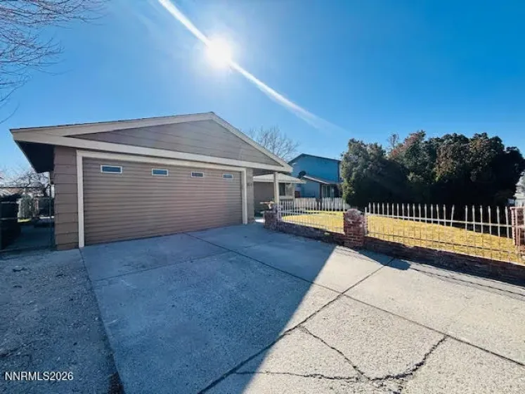 889 Glen Molly, Sparks, Nevada 89434, 4 Bedrooms Bedrooms, ,2 BathroomsBathrooms,Residential,Residential,Glen Molly,260001610