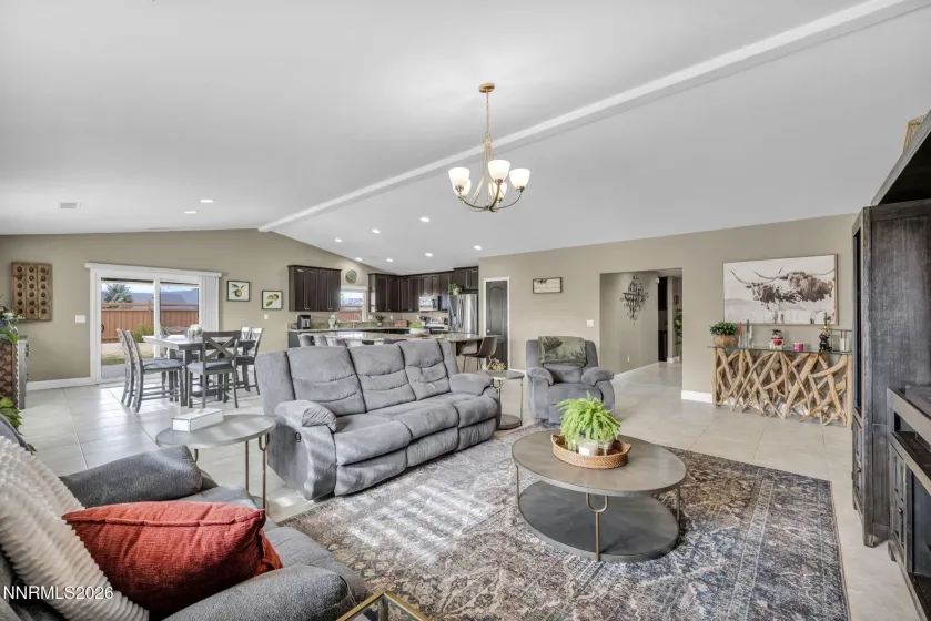 7717 Sonic, Sparks, Nevada 89436, 4 Bedrooms Bedrooms, ,3 BathroomsBathrooms,Residential,Residential,Sonic,260001614