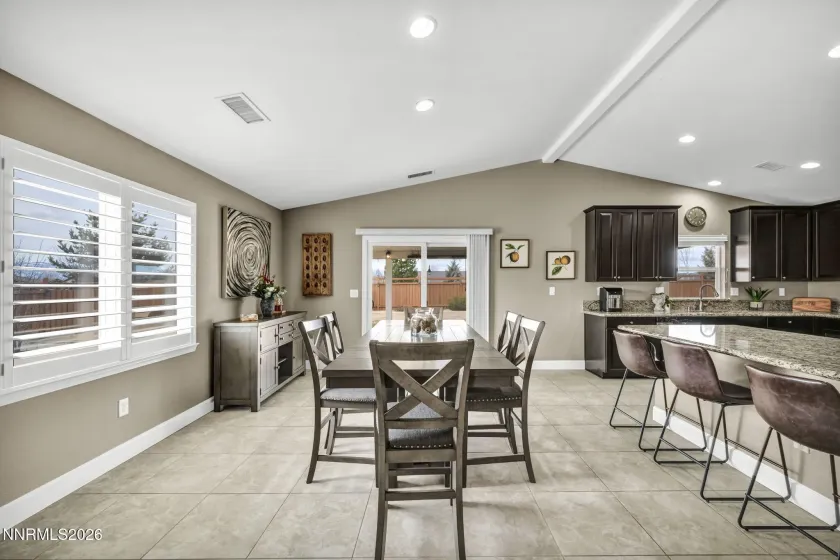 7717 Sonic, Sparks, Nevada 89436, 4 Bedrooms Bedrooms, ,3 BathroomsBathrooms,Residential,Residential,Sonic,260001614