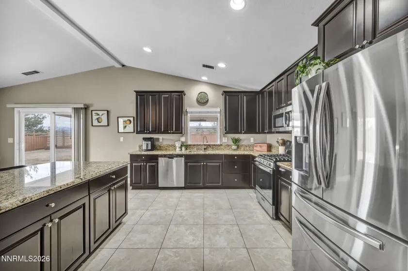 7717 Sonic, Sparks, Nevada 89436, 4 Bedrooms Bedrooms, ,3 BathroomsBathrooms,Residential,Residential,Sonic,260001614