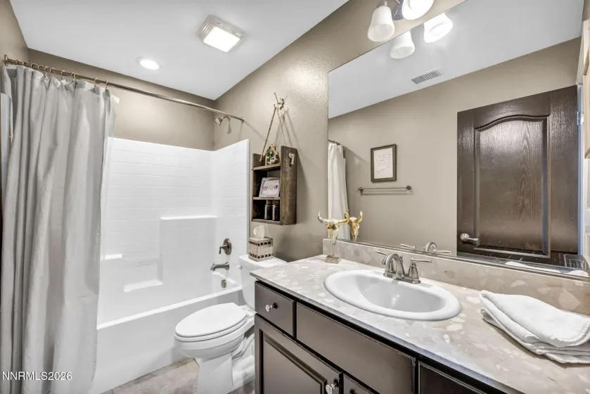 7717 Sonic, Sparks, Nevada 89436, 4 Bedrooms Bedrooms, ,3 BathroomsBathrooms,Residential,Residential,Sonic,260001614