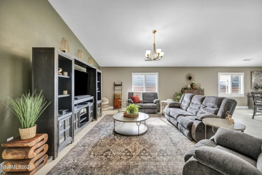 7717 Sonic, Sparks, Nevada 89436, 4 Bedrooms Bedrooms, ,3 BathroomsBathrooms,Residential,Residential,Sonic,260001614