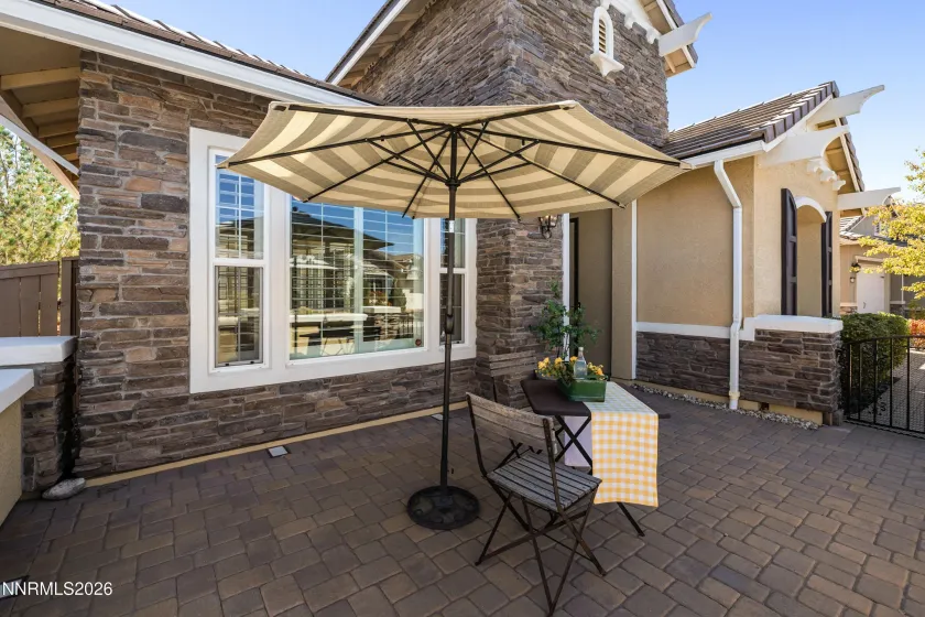 2220 Arpagos, Reno, Nevada 89521, 2 Bedrooms Bedrooms, ,3 BathroomsBathrooms,Residential,Residential,Arpagos,260001612