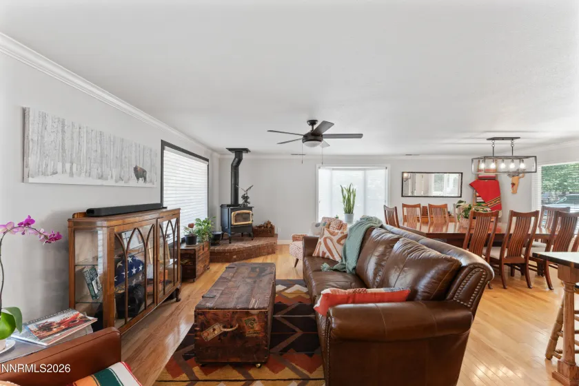 1406 Topaz, Gardnerville, Nevada 89460, 3 Bedrooms Bedrooms, ,2 BathroomsBathrooms,Residential,Residential,Topaz,260001613