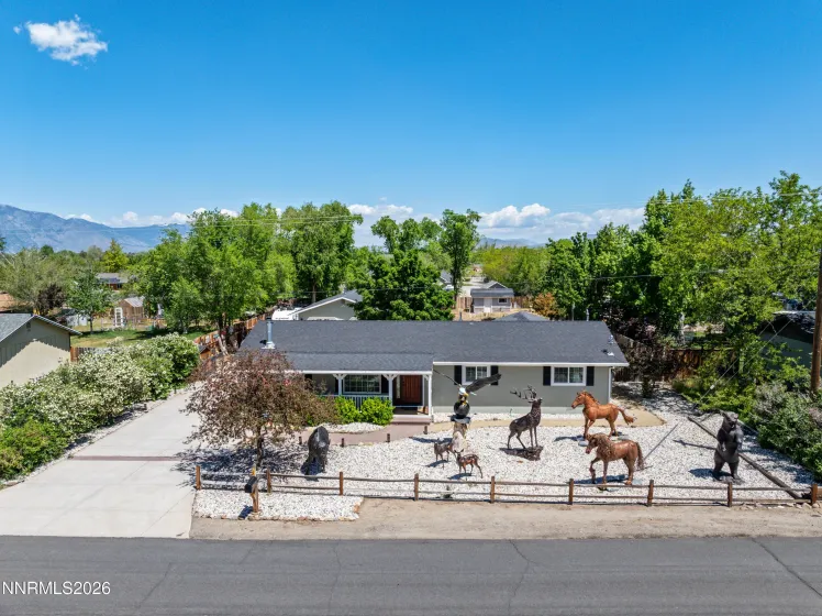 1406 Topaz, Gardnerville, Nevada 89460, 3 Bedrooms Bedrooms, ,2 BathroomsBathrooms,Residential,Residential,Topaz,260001613