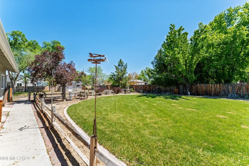 1406 Topaz, Gardnerville, Nevada 89460, 3 Bedrooms Bedrooms, ,2 BathroomsBathrooms,Residential,Residential,Topaz,260001613