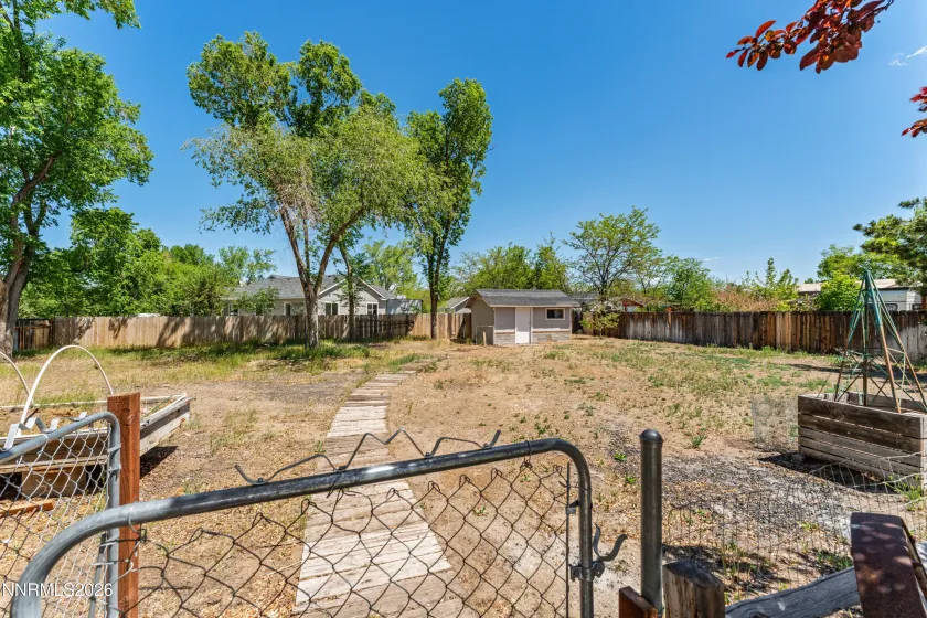 1406 Topaz, Gardnerville, Nevada 89460, 3 Bedrooms Bedrooms, ,2 BathroomsBathrooms,Residential,Residential,Topaz,260001613