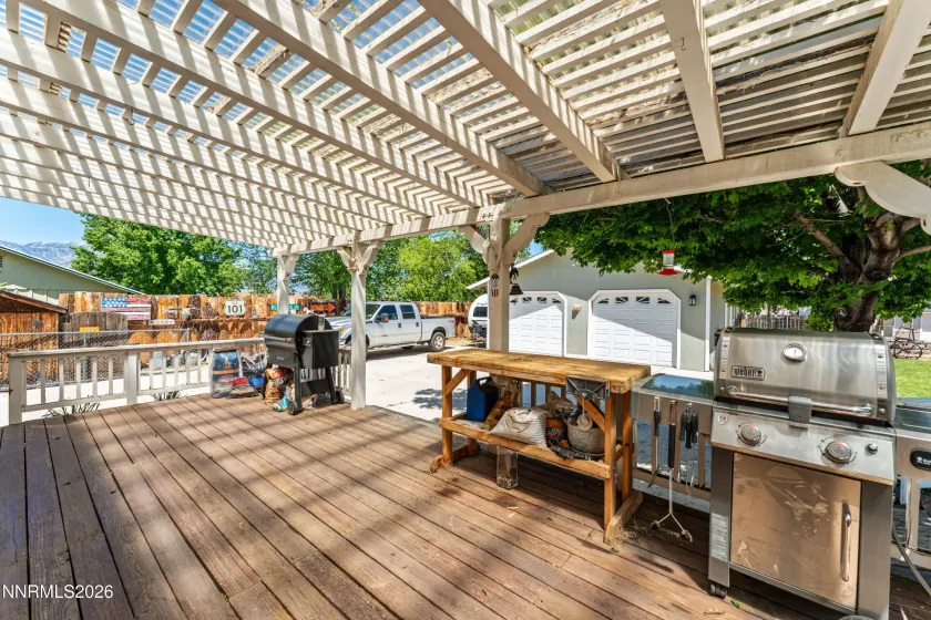 1406 Topaz, Gardnerville, Nevada 89460, 3 Bedrooms Bedrooms, ,2 BathroomsBathrooms,Residential,Residential,Topaz,260001613