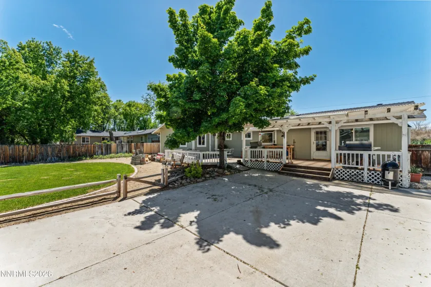 1406 Topaz, Gardnerville, Nevada 89460, 3 Bedrooms Bedrooms, ,2 BathroomsBathrooms,Residential,Residential,Topaz,260001613