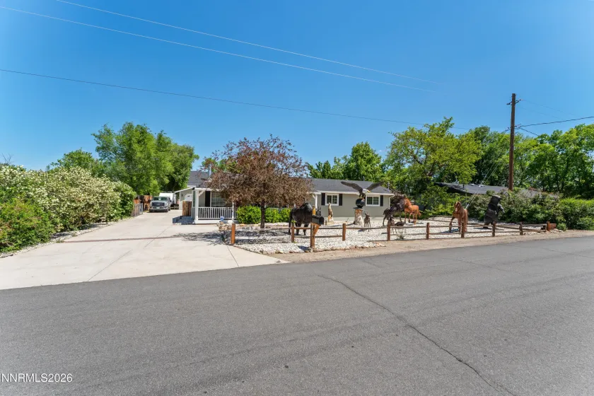 1406 Topaz, Gardnerville, Nevada 89460, 3 Bedrooms Bedrooms, ,2 BathroomsBathrooms,Residential,Residential,Topaz,260001613