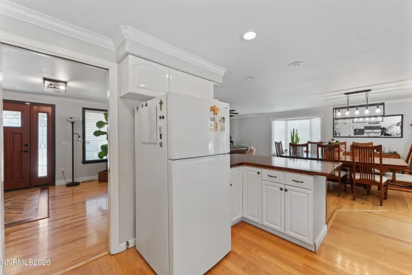 1406 Topaz, Gardnerville, Nevada 89460, 3 Bedrooms Bedrooms, ,2 BathroomsBathrooms,Residential,Residential,Topaz,260001613