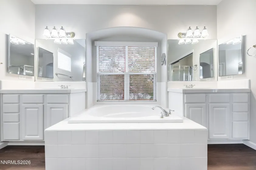 1899 Rombauer, Reno, Nevada 89519, 4 Bedrooms Bedrooms, ,4 BathroomsBathrooms,Residential,Residential,Rombauer,260001615