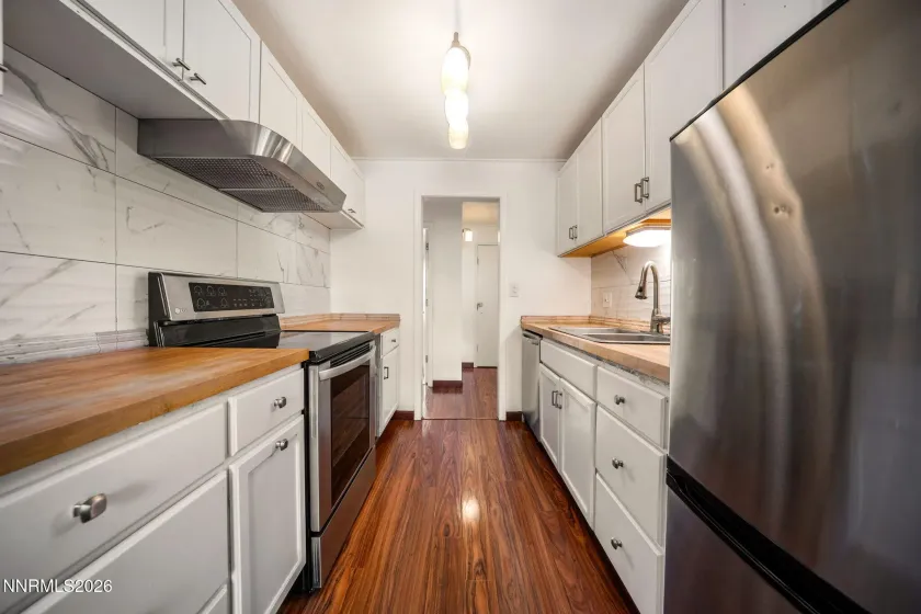 3923 Clear Acre, Reno, Nevada 89512, 1 Bedroom Bedrooms, ,1 BathroomBathrooms,Residential,Residential,Clear Acre,260001616