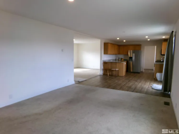 6 Smoke Tree, Yerington, Nevada 89447, 4 Bedrooms Bedrooms, ,2 BathroomsBathrooms,Residential,Residential,Smoke Tree,260001617