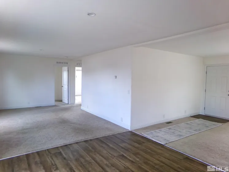 6 Smoke Tree, Yerington, Nevada 89447, 4 Bedrooms Bedrooms, ,2 BathroomsBathrooms,Residential,Residential,Smoke Tree,260001617