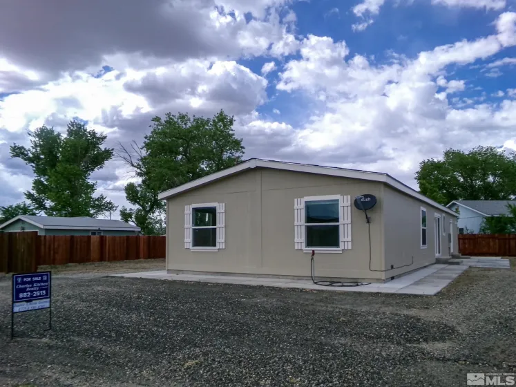 6 Smoke Tree, Yerington, Nevada 89447, 4 Bedrooms Bedrooms, ,2 BathroomsBathrooms,Residential,Residential,Smoke Tree,260001617