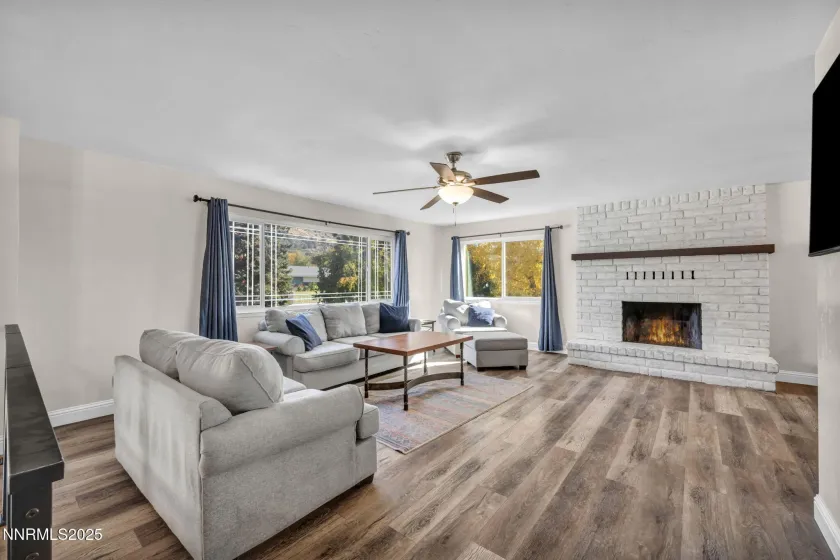 14595 Chamy, Reno, Nevada 89521, 5 Bedrooms Bedrooms, ,3 BathroomsBathrooms,Residential,Residential,Chamy,250057567