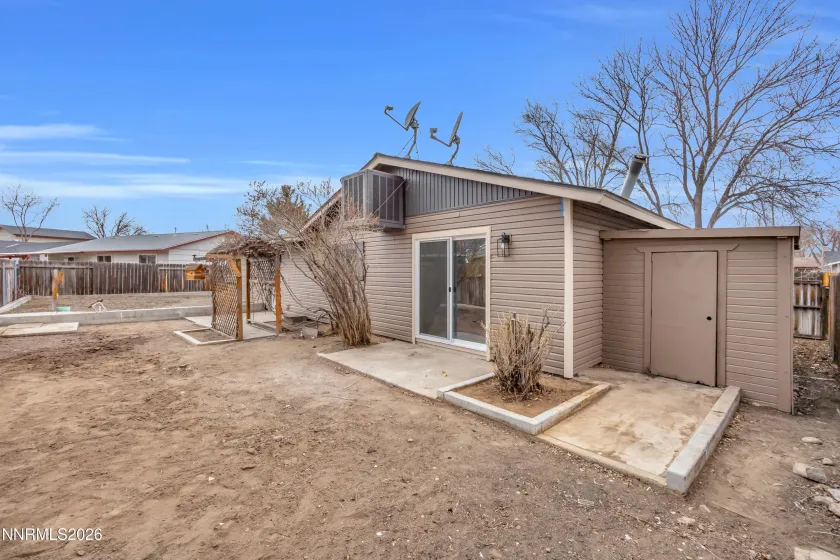 1954 Rio Tinto, Sparks, Nevada 89434, 3 Bedrooms Bedrooms, ,2 BathroomsBathrooms,Residential,Residential,Rio Tinto,260001620