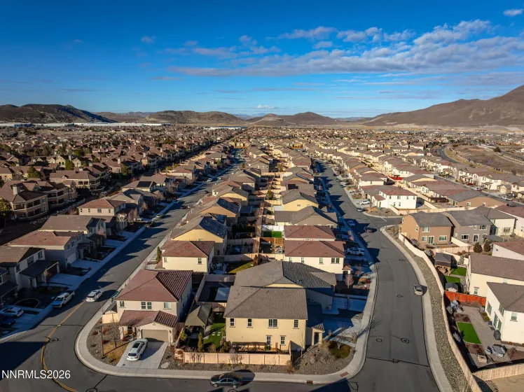 9769 Belville, Reno, Nevada 89521, 4 Bedrooms Bedrooms, ,3 BathroomsBathrooms,Residential,Residential,Belville,260001622