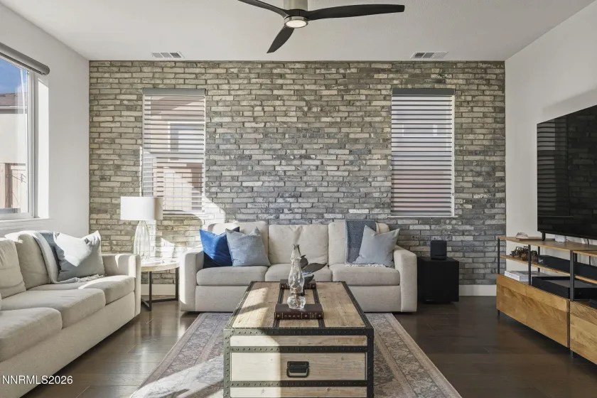 9769 Belville, Reno, Nevada 89521, 4 Bedrooms Bedrooms, ,3 BathroomsBathrooms,Residential,Residential,Belville,260001622