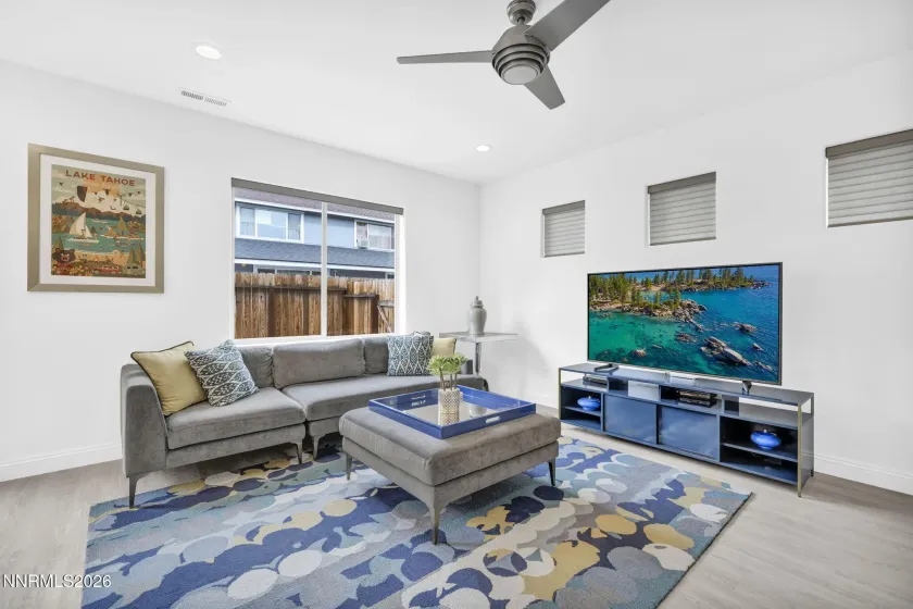 1356 Saltern, Carson City, Nevada 89706, 3 Bedrooms Bedrooms, ,3 BathroomsBathrooms,Residential,Residential,Saltern,260001624