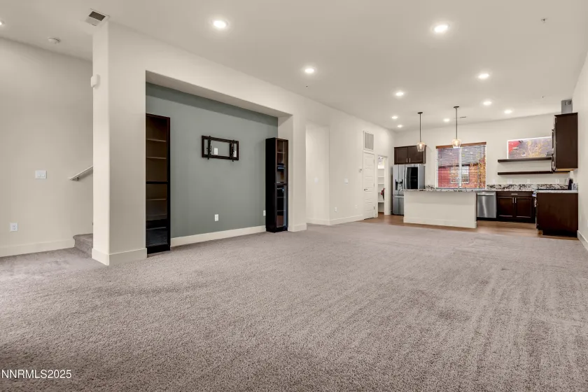 2562 River Hatchling, Reno, Nevada 89503, 3 Bedrooms Bedrooms, ,3 BathroomsBathrooms,Residential,Residential,River Hatchling,250057847