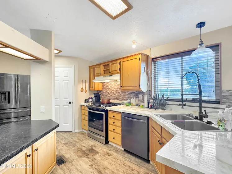 3075 Cougar, Winnemucca, Nevada 89445, 3 Bedrooms Bedrooms, ,2 BathroomsBathrooms,Residential,Residential,Cougar,250058891