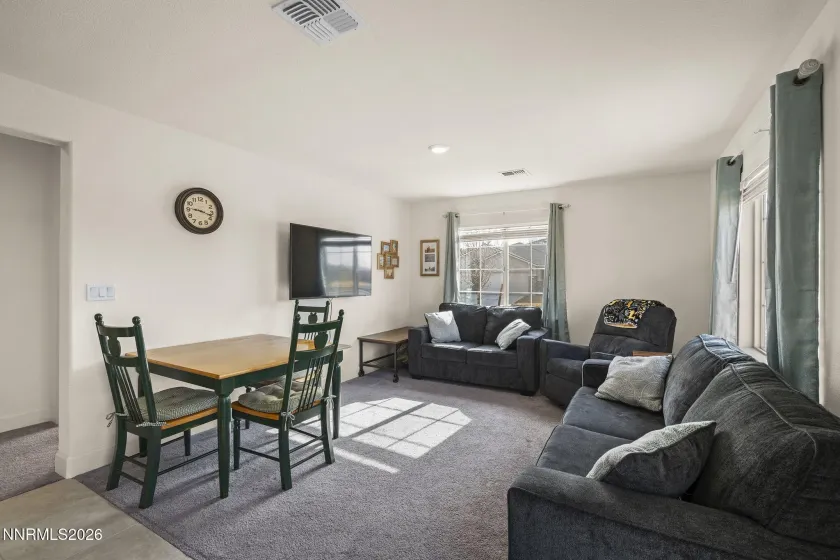 1981 Lanstar, Sparks, Nevada 89441, 4 Bedrooms Bedrooms, ,3 BathroomsBathrooms,Residential,Residential,Lanstar,260001623