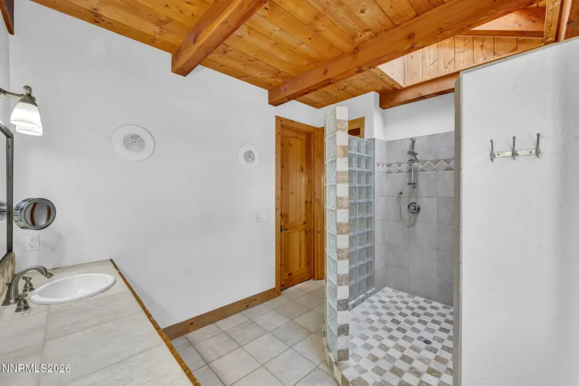 54 Bennington, Reno, Nevada 89511, 4 Bedrooms Bedrooms, ,4 BathroomsBathrooms,Residential Lease,Manufactured,Bennington,260001626