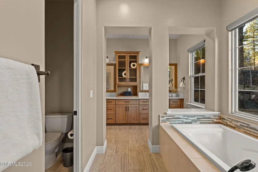 20605 Parc Foret, Reno, Nevada 89511, 3 Bedrooms Bedrooms, ,4 BathroomsBathrooms,Residential,Residential,Parc Foret,260001628