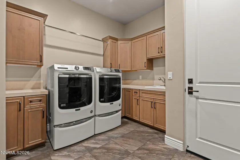 20605 Parc Foret, Reno, Nevada 89511, 3 Bedrooms Bedrooms, ,4 BathroomsBathrooms,Residential,Residential,Parc Foret,260001628