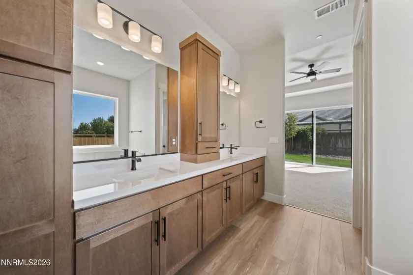3319 Poco Star, Sparks, Nevada 89436, 4 Bedrooms Bedrooms, ,3 BathroomsBathrooms,Residential,Residential,Poco Star,0,260001630