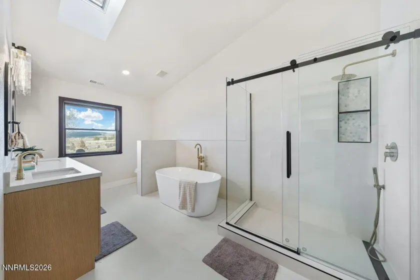 1785 Ty, Gardnerville, Nevada 89410, 4 Bedrooms Bedrooms, ,3 BathroomsBathrooms,Residential,Residential,Ty,260001632