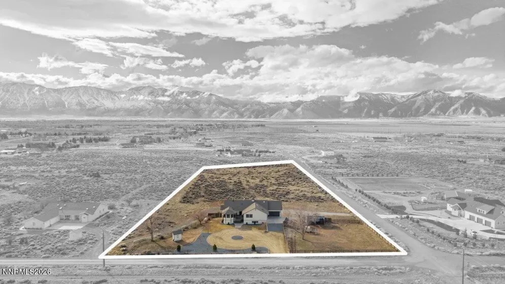 1785 Ty, Gardnerville, Nevada 89410, 4 Bedrooms Bedrooms, ,3 BathroomsBathrooms,Residential,Residential,Ty,260001632