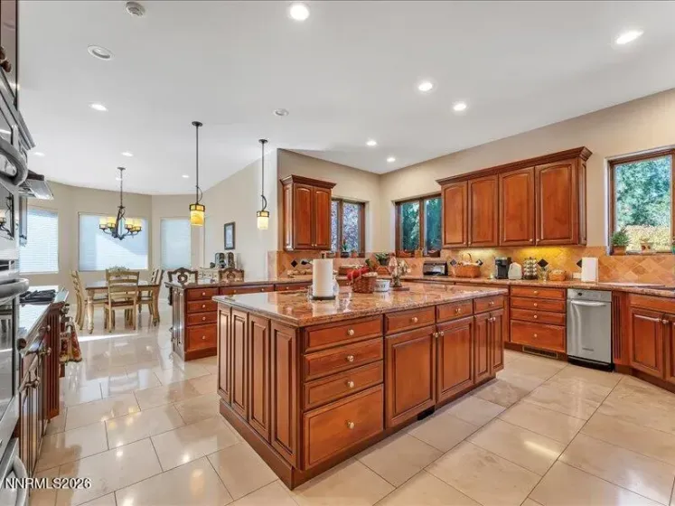 1120 Zolezzi, Reno, Nevada 89511, 3 Bedrooms Bedrooms, ,4 BathroomsBathrooms,Residential,Residential,Zolezzi,260001633