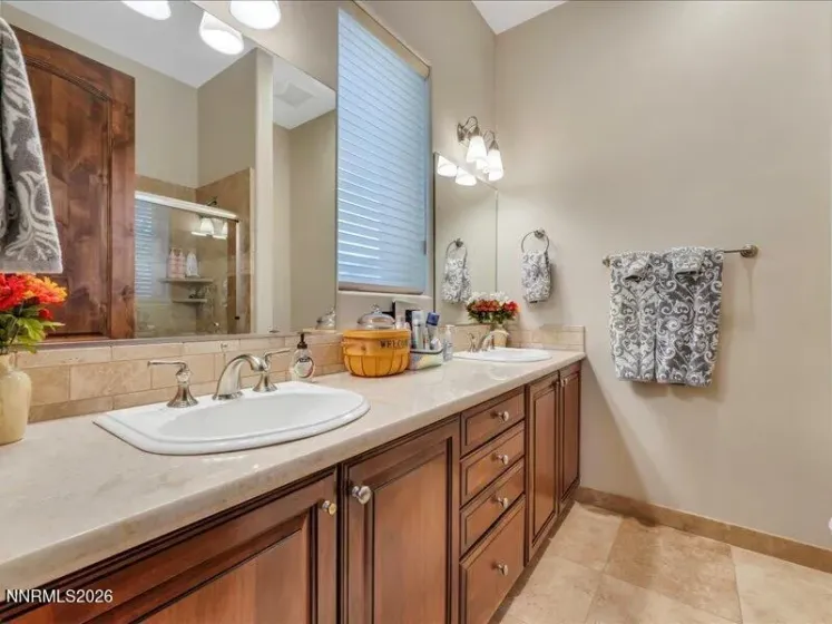 1120 Zolezzi, Reno, Nevada 89511, 3 Bedrooms Bedrooms, ,4 BathroomsBathrooms,Residential,Residential,Zolezzi,260001633