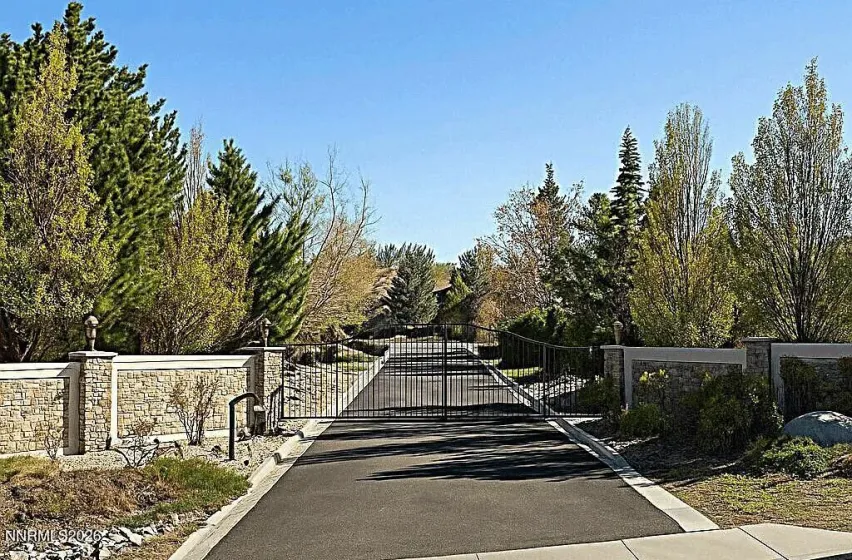 1120 Zolezzi, Reno, Nevada 89511, 3 Bedrooms Bedrooms, ,4 BathroomsBathrooms,Residential,Residential,Zolezzi,260001633