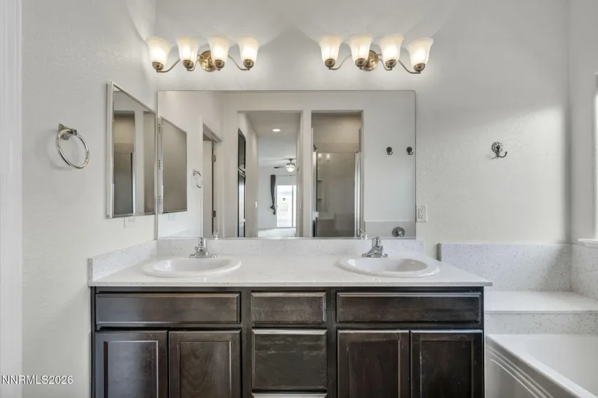 2206 Windrow, Fernley, Nevada 89408, 4 Bedrooms Bedrooms, ,4 BathroomsBathrooms,Residential,Residential,Windrow,260001634