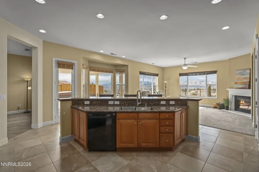 4600 Cobra, Sparks, Nevada 89436, 4 Bedrooms Bedrooms, ,3 BathroomsBathrooms,Residential,Residential,Cobra,260001636