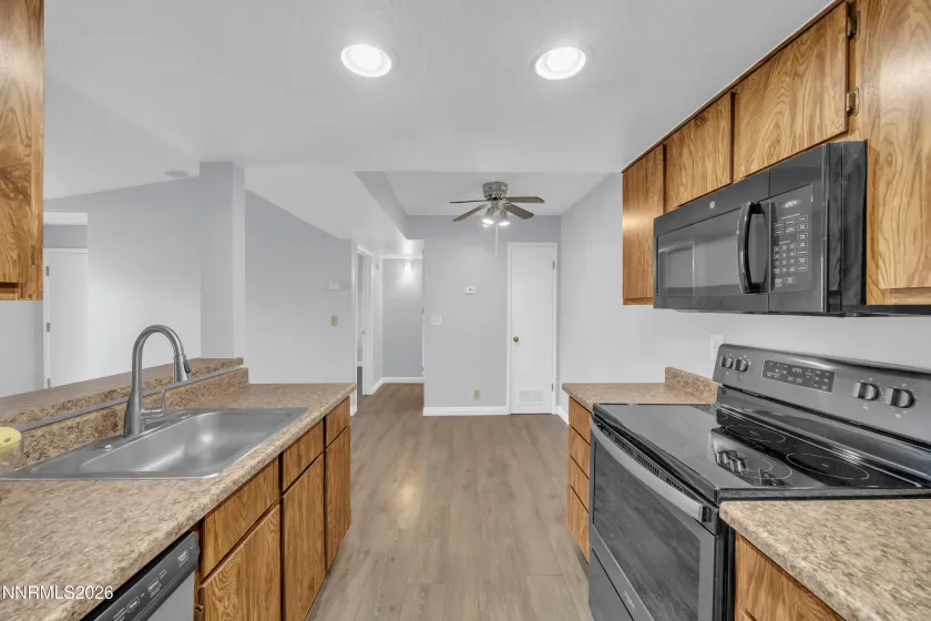 7680 Bluestone, Reno, Nevada 89511, 2 Bedrooms Bedrooms, ,2 BathroomsBathrooms,Residential,Residential,Bluestone,260001635