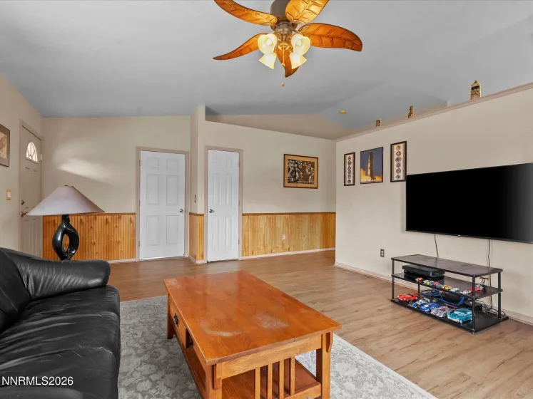 17839 Empire, Reno, Nevada 89508, 3 Bedrooms Bedrooms, ,2 BathroomsBathrooms,Residential,Residential,Empire,260001637